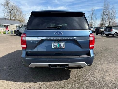 Used 2019 Ford Expedition XLT w/ Equipment Group 201A image 11