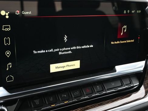 Used 2025 GMC Sierra 3500 SLE w/ SLE Value Package image 30