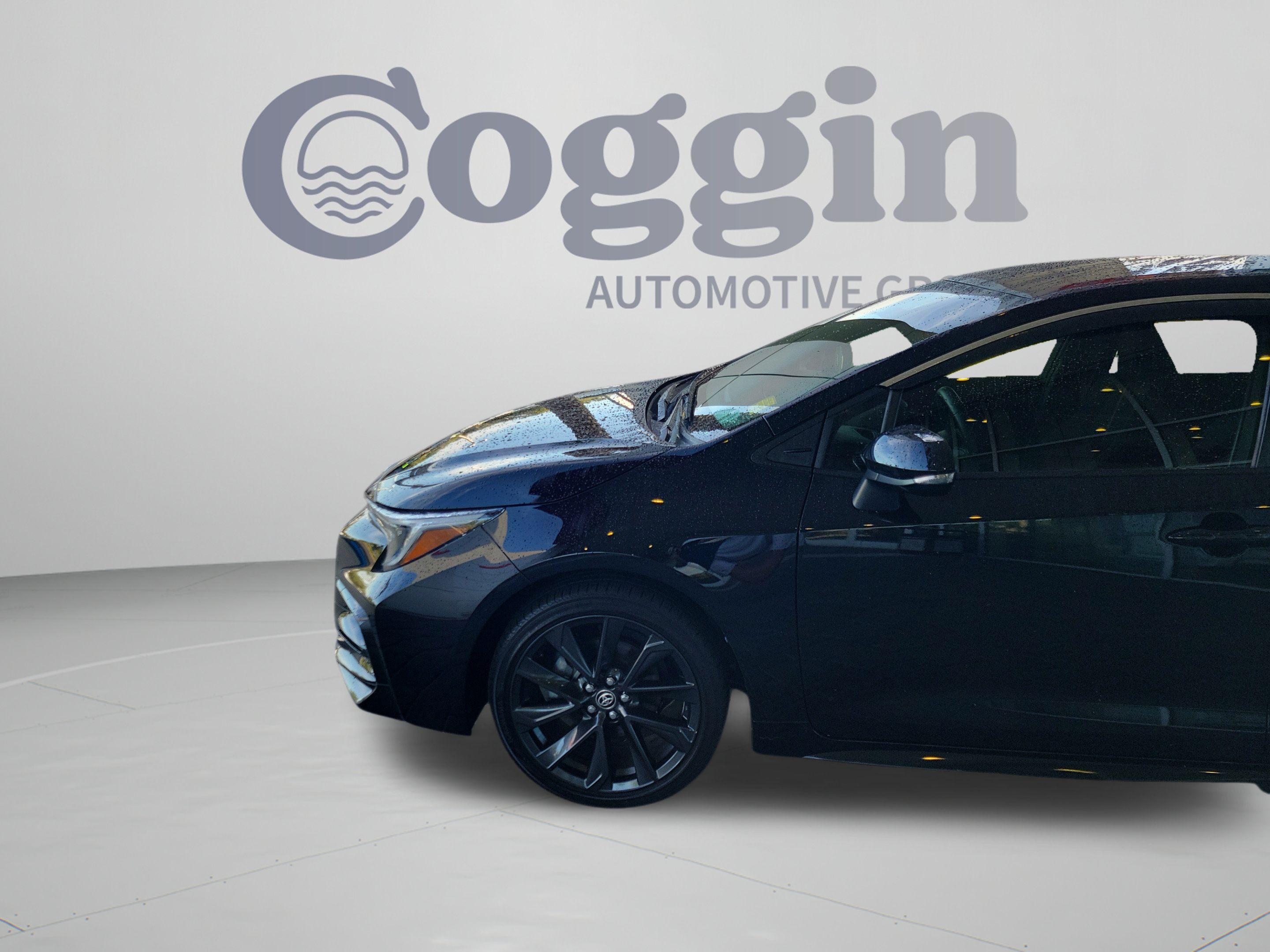 Certified 2024 Toyota Corolla SE FWD image 3