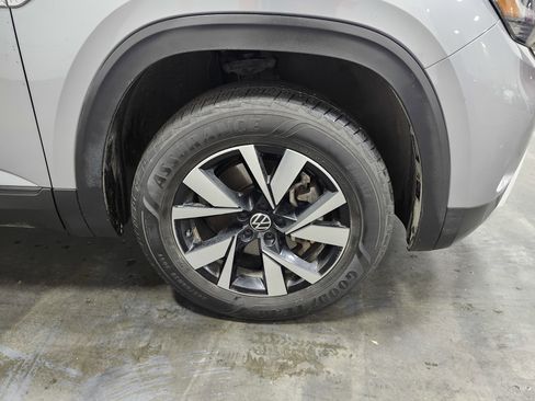 Used 2022 Volkswagen Atlas Cross Sport SE AWD/4WD image 12