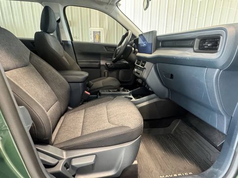 Used 2025 Ford Maverick XLT w/ XLT Luxury Package AWD/4WD image 22