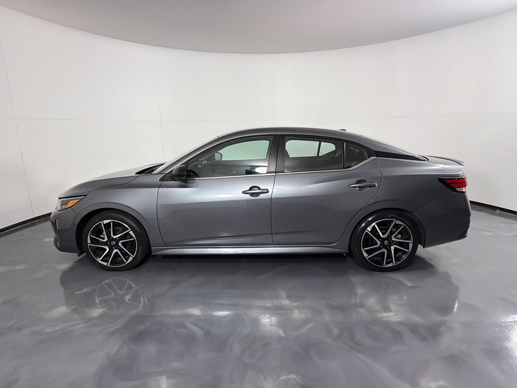 Used 2024 Nissan Sentra SR FWD image 8