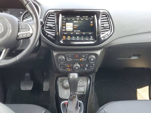Used 2021 Jeep Compass Limited w/ Sun and Sound Group AWD/4WD image 27