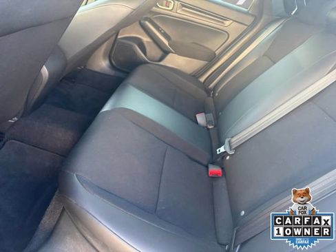 Used 2022 Honda Civic Sport image 22