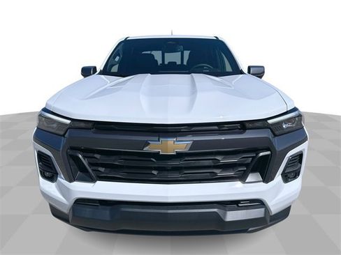 New 2025 Chevrolet Colorado LT w/ LT Convenience Package image 3