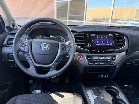 Used 2023 Honda Ridgeline Sport image 16