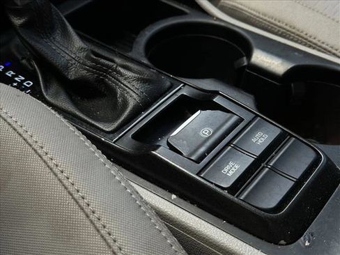 Used 2019 Hyundai Tucson SE image 21