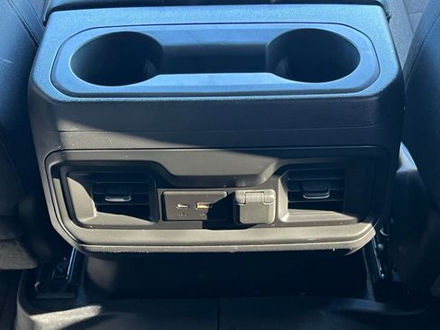 Used 2021 Chevrolet Silverado 1500 LT Trail Boss image 18