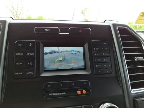 Used 2017 Ford F250 XLT AWD/4WD image 16