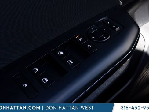 Used 2025 Kia K4 FWD image 12