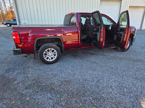 Used 2017 GMC Sierra 1500 SLE w/ SLE Value Package image 7