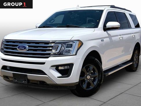 Used 2019 Ford Expedition XLT w/ Equipment Group 202A AWD/4WD image 1