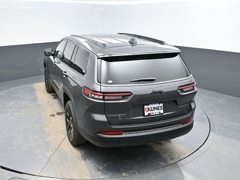New 2026 Jeep Grand Cherokee L 4WD image 37