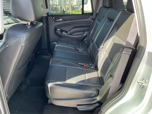 Used 2016 GMC Yukon SLE w/ Convenience Package RWD image 10