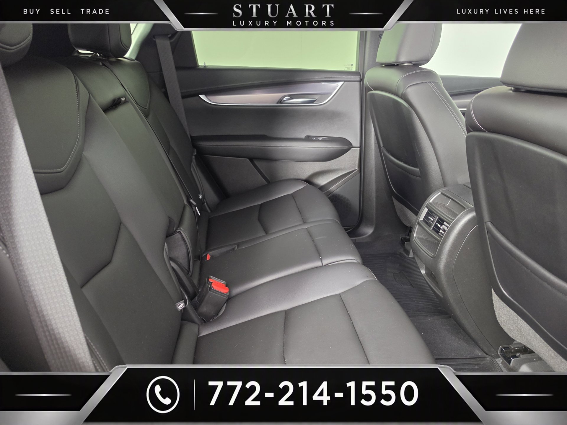 Used 2022 Cadillac XT5 Luxury AWD/4WD image 28
