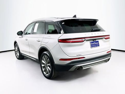 Used 2022 Lincoln Corsair AWD w/ Premium Package image 5