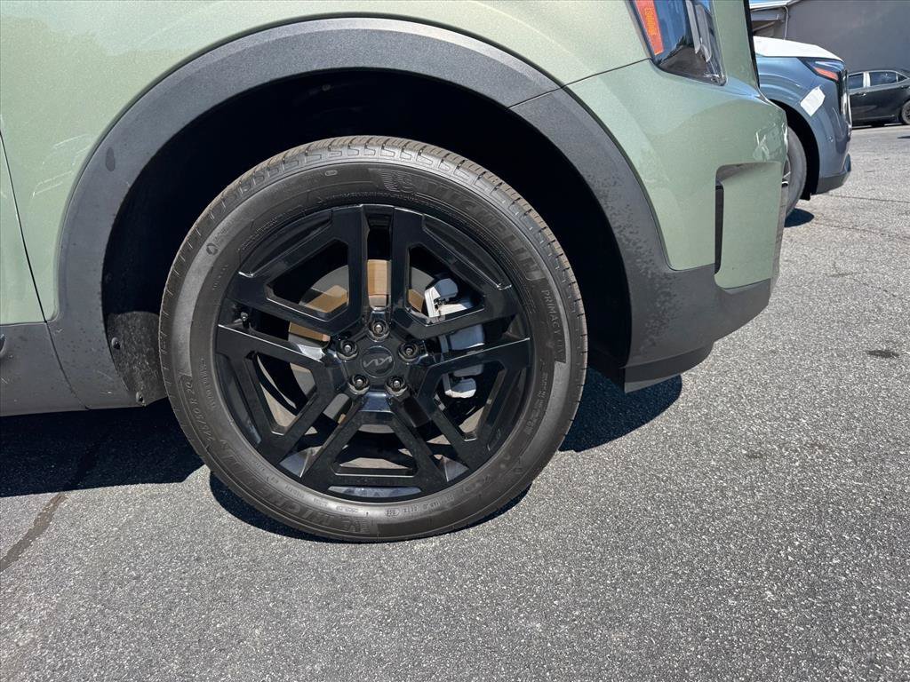 Certified 2025 Kia Telluride EX X-Line AWD/4WD image 2