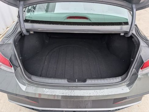 Used 2025 Hyundai Elantra SE w/ Cargo Package FWD image 12
