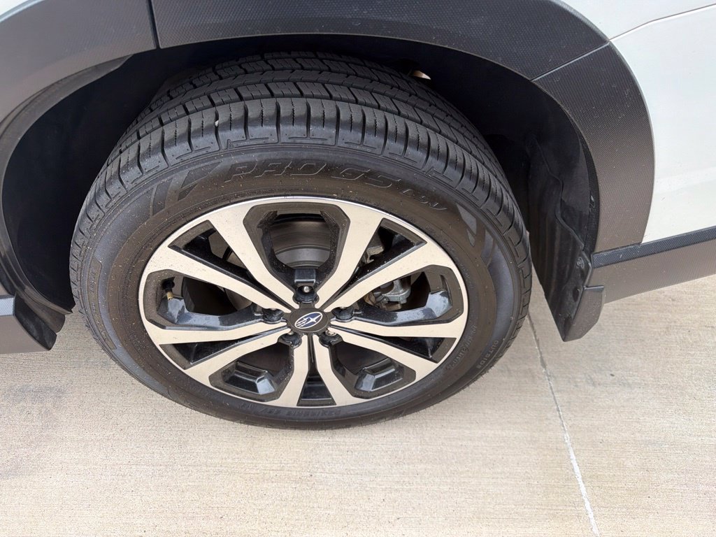 Used 2019 Subaru Forester Limited w/ Popular Package #3 AWD/4WD image 9
