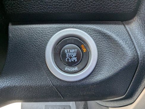 Used 2016 RAM 2500 Laramie w/ Protection Group AWD/4WD image 18