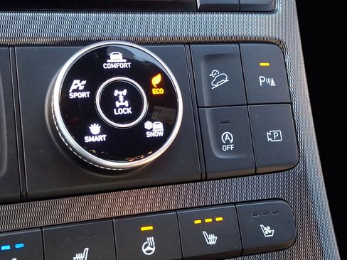 Used 2024 Hyundai Palisade Calligraphy image 31