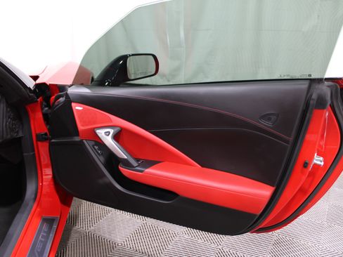 Used 2015 Chevrolet Corvette Z51 3LT w/ 3LT Preferred Equipment Group image 26