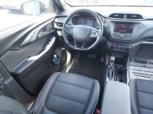 Used 2022 Chevrolet TrailBlazer RS AWD/4WD image 15