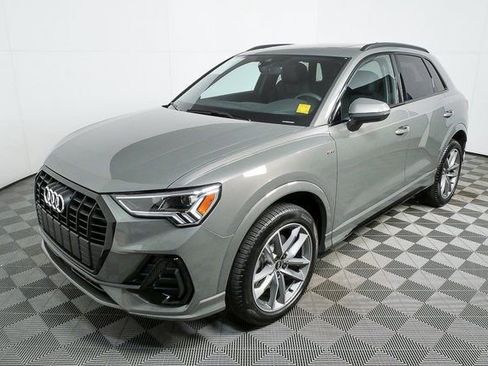 Used 2025 Audi Q3 2.0T Premium w/ Convenience Package image 31