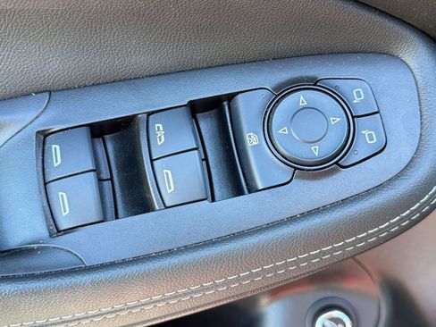 Used 2023 Buick Encore GX Select FWD image 22