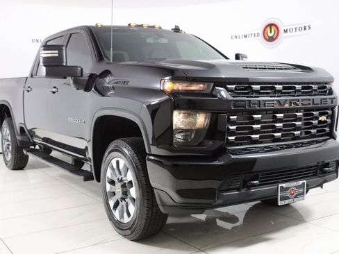 Used 2023 Chevrolet Silverado 2500 Custom w/ Custom Convenience Package image 16