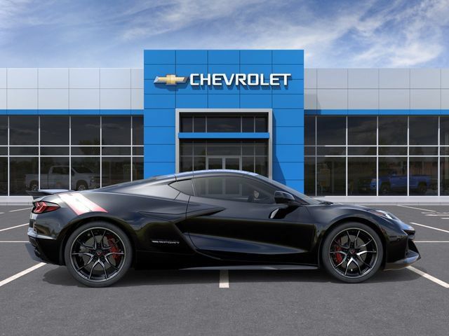 New 2027 Chevrolet Corvette Grand Sport w/ Z52 Sport Performance Package RWD image 5