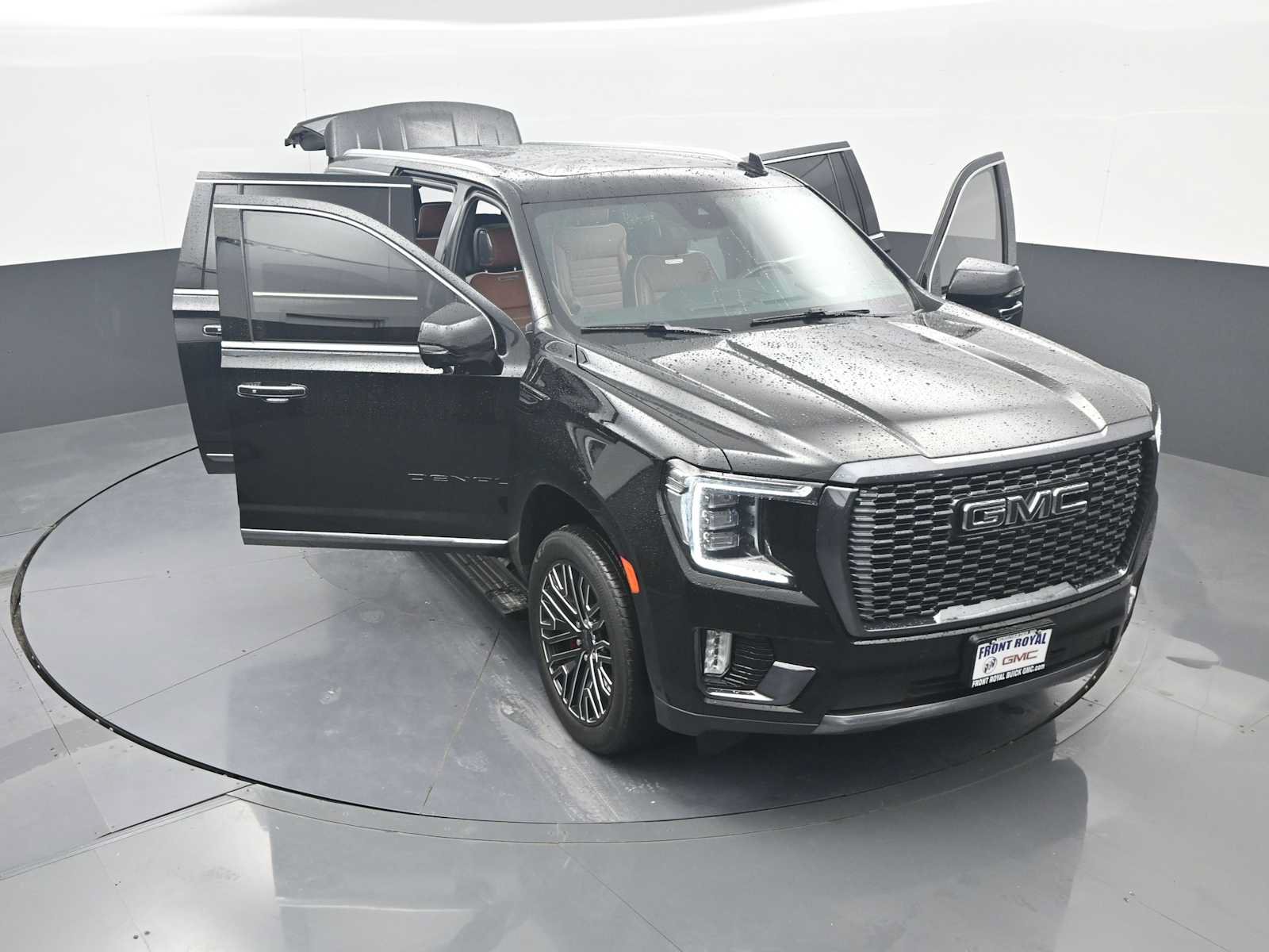 Used 2023 GMC Yukon XL Denali Ultimate AWD/4WD image 60