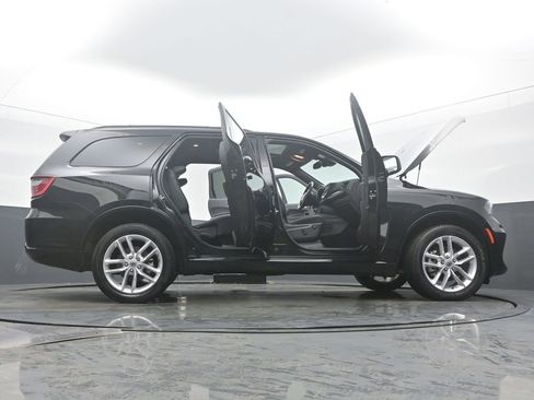 Used 2023 Dodge Durango GT image 63