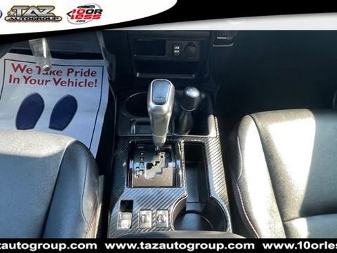 Used 2018 Toyota 4Runner TRD Off-Road Premium AWD/4WD image 20