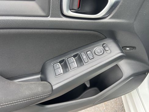 Used 2023 Honda Civic LX image 20