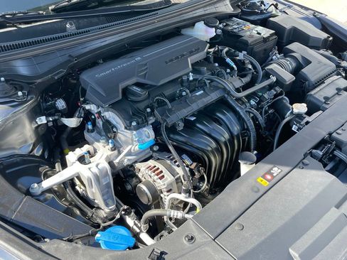 New 2026 Kia K4 FWD image 31