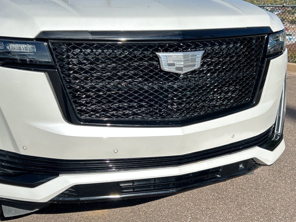 Used 2021 Cadillac Escalade Sport Platinum AWD/4WD image 25