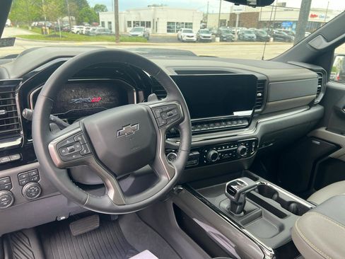 Used 2023 Chevrolet Silverado 1500 ZR2 w/ ZR2 Bison Edition AWD/4WD image 11