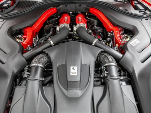 Used 2023 Ferrari Portofino M image 9