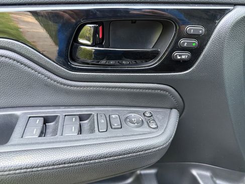 Used 2023 Honda Odyssey Elite image 17