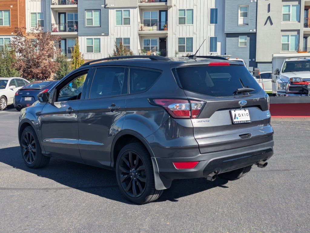 Used 2018 Ford Escape SE w/ SE Sport Appearance Package AWD/4WD image 7