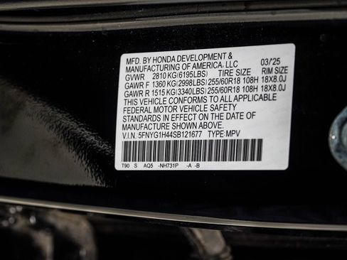 Used 2025 Honda Pilot EX-L image 42