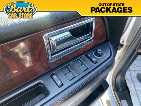 Used 2017 Lincoln Navigator Select image 27