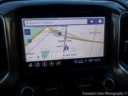 Used 2021 Chevrolet Silverado 1500 High Country image 23