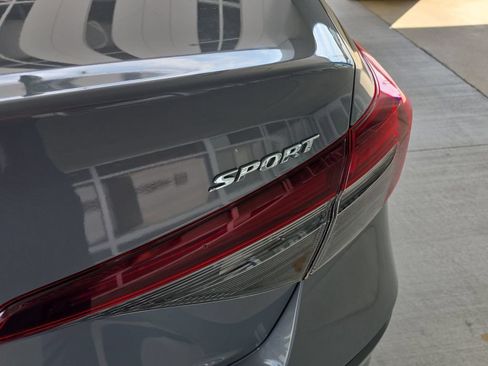Used 2025 Honda Civic Sport image 31