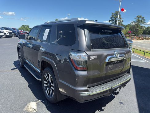 Used 2023 Toyota 4Runner Limited AWD/4WD image 7