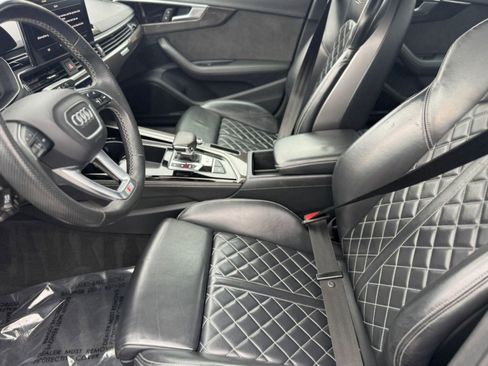 Used 2021 Audi S4 Premium Plus w/ Premium Plus Package image 5