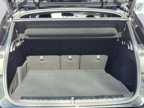 Used 2024 BMW X1 xDrive28i w/ Convenience Package image 17