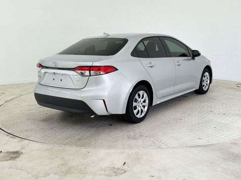 Used 2024 Toyota Corolla LE FWD image 9