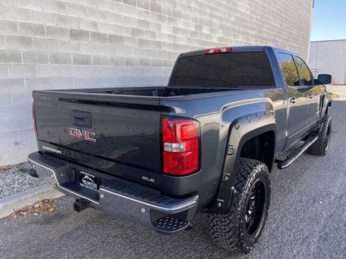 Used 2017 GMC Sierra 1500 SLE w/ Suspension Package, Off-Road AWD/4WD image 4